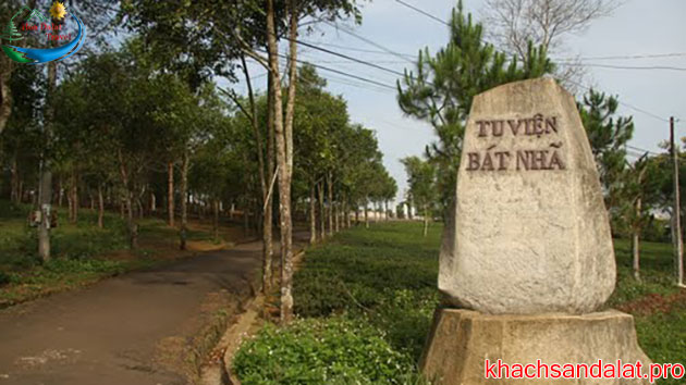 Tu Viện Bát Nhã