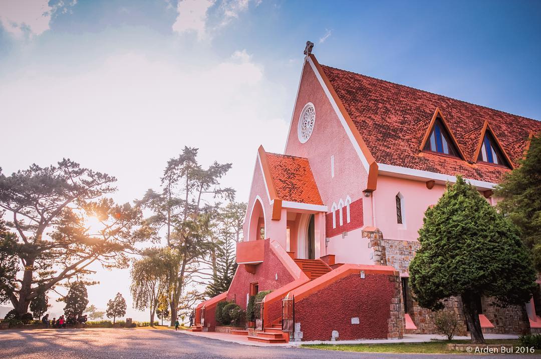 Nhà thờ Domaine De Marie Đà Lạt