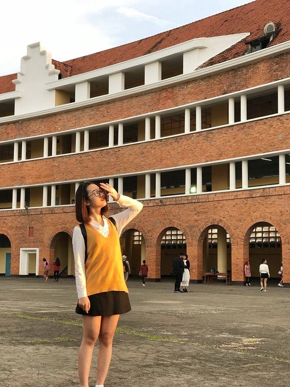 Không cần người yêu cô gái xinh đẹp 9x vẫn chọn Đà Lạt để du lịch