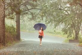 Những cơn mưa bất chợt ở thành phố Đà Lạt