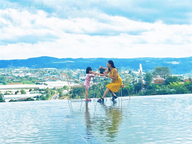 check in hồ trên mâ Đà Lạt