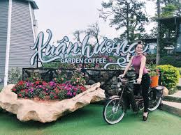 du khách check in Xuân Hương Garden Coffee