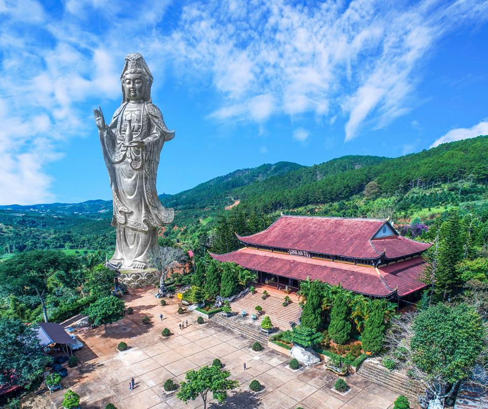 chùa Linh Ẩn ở Đà Lạt