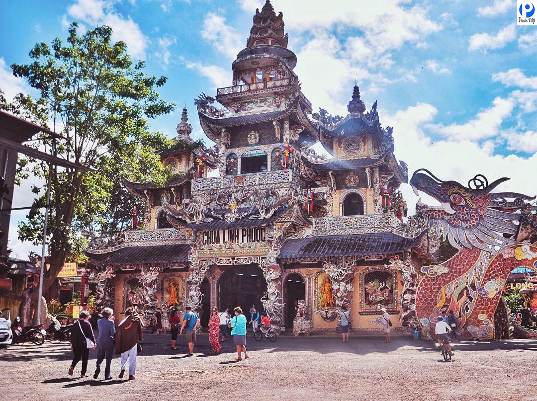 Chùa Linh Phước ở Đà Lạt
