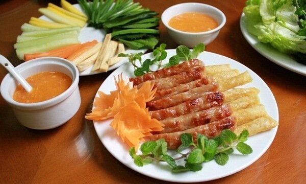 Nem nướng ngon ở Đà lạt