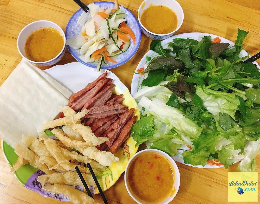 Nem nướng Tân Long Đà Lạt