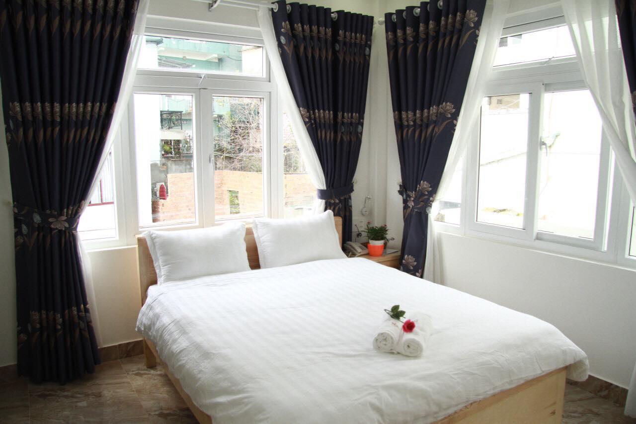 Khách sạn Nam Khang