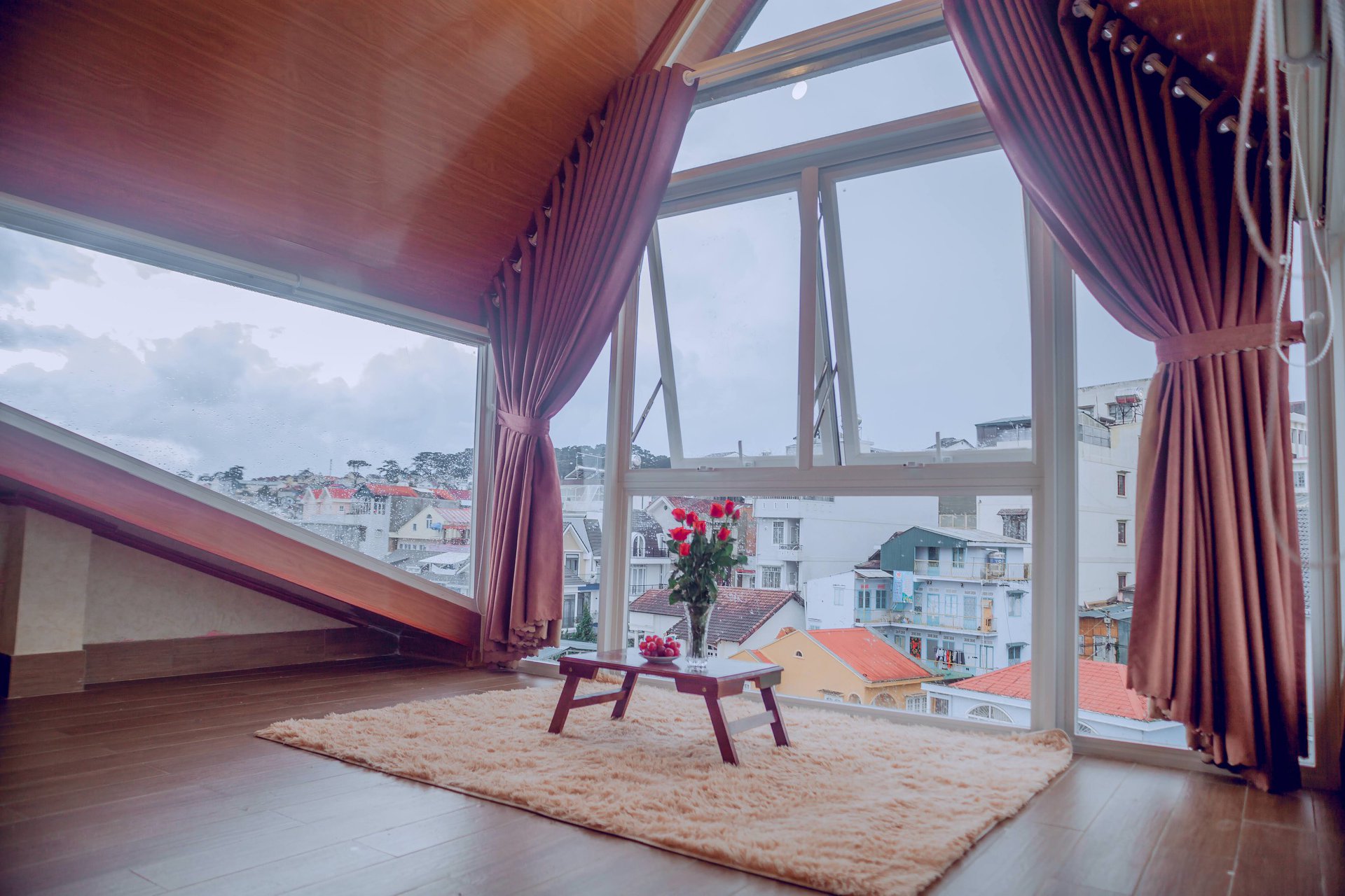 Khung cảnh tại hotel Nắng Chiều Đà Lạt
