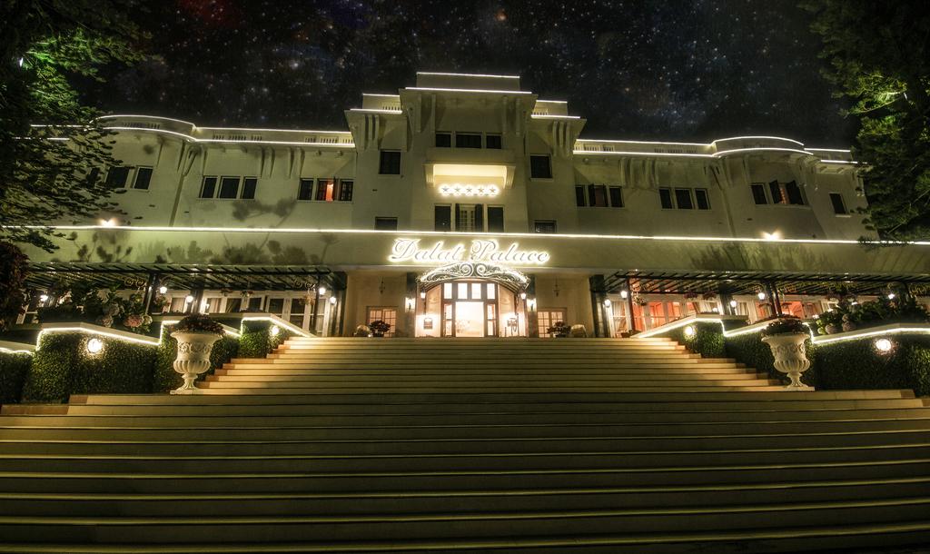 Kinh nghiệm đặt phỏng khách sạn Dalat Palace