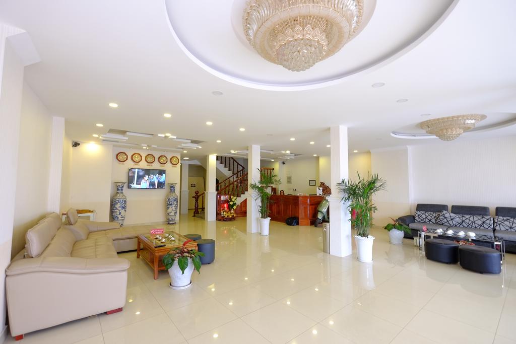 sảnh tại khách sạn Châu Âu