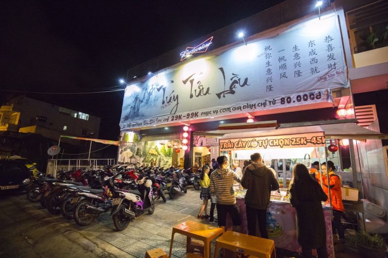 quán nướng Tuý Tửu Lầu