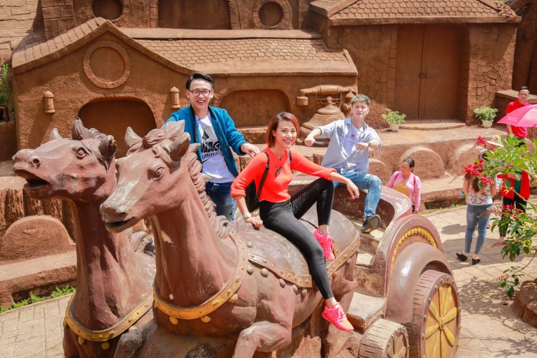 Số điện thoại Hầm Đất Sét