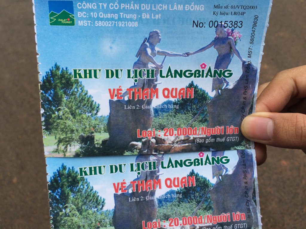 Langbiang giá vé