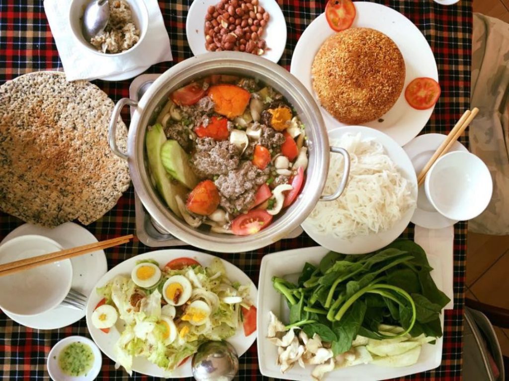 quán cơm gia đình Dung 65 Đà Lạt